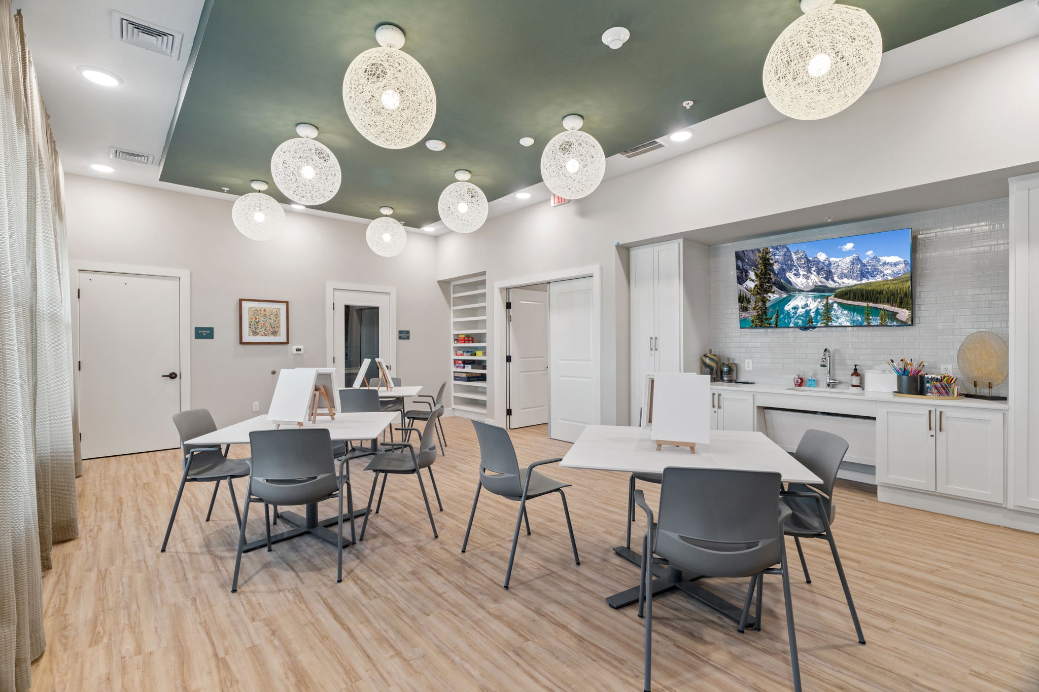 135-web-or-mls-4453-heritage-glen-dr