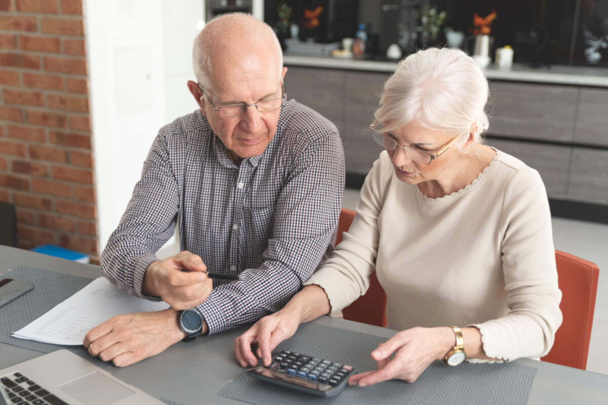 Comparing the Cost and Value of Assisted Living with Care at Home